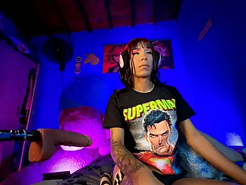 Naugth_channel_ts webcam