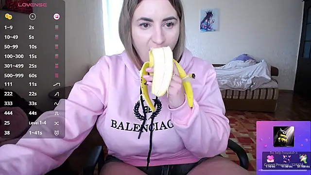 YourSwetiwGirl webcam