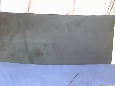 JuicyWetPussy19 webcam