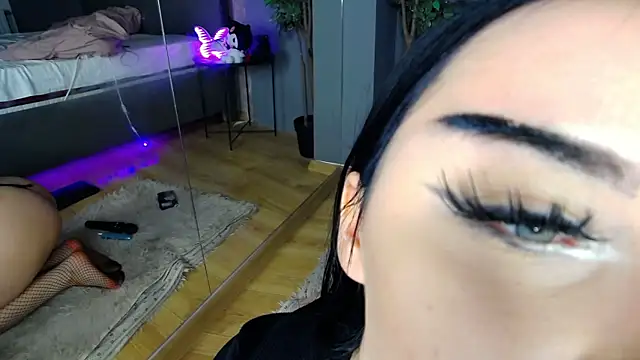 ScarlettJakobs webcam