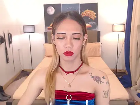 PreciousAmore webcam