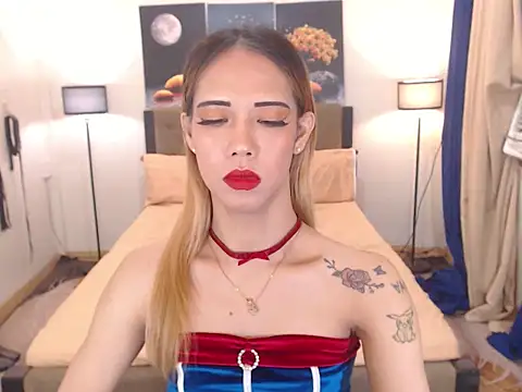 PreciousAmore webcam