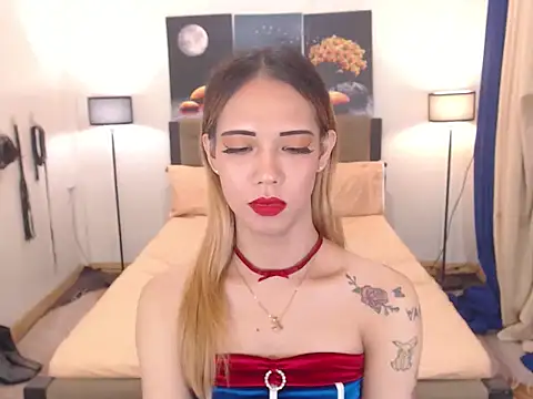 PreciousAmore webcam