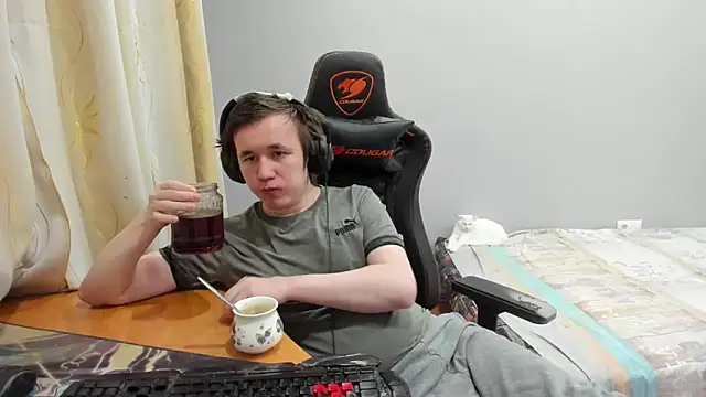 iliaskrislove webcam