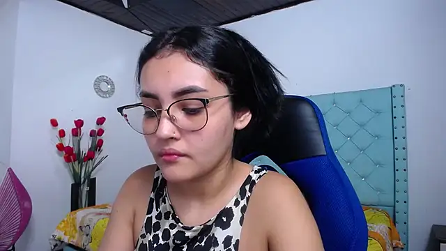 kathe-mills235 webcam