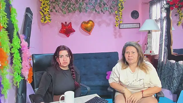 lesbiancuple webcam