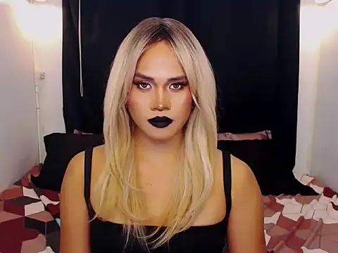 YllanaAltheaXxX webcam