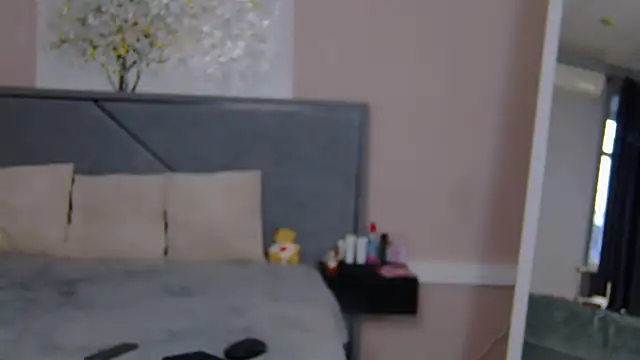 NicoleRosss live sex cam