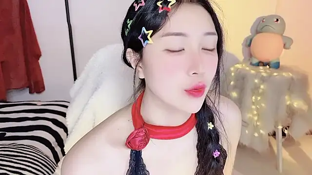 美女_Mo-Mo_在线直播