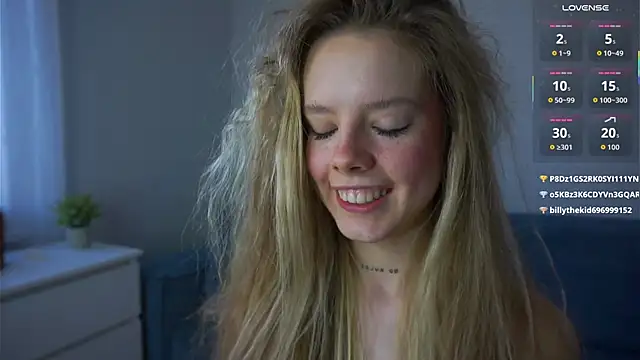 TiffinyMergist webcam