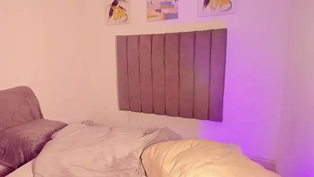 Roxanedewalle webcam