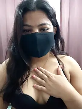 Half_girlfrnd_530 webcam