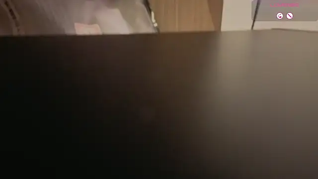 camila__bouzas webcam