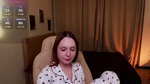 Haya_Harareet webcam stripchat model stream image