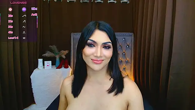 Laureen_Hilton webcam