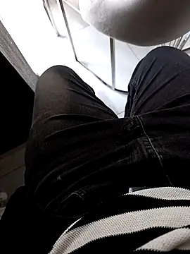 KADINDELISI34 webcam