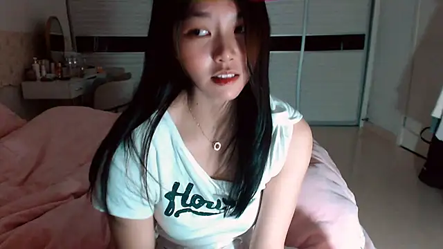 Miu1_girl webcam