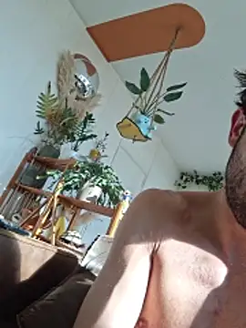 Squirtproff@xh webcam