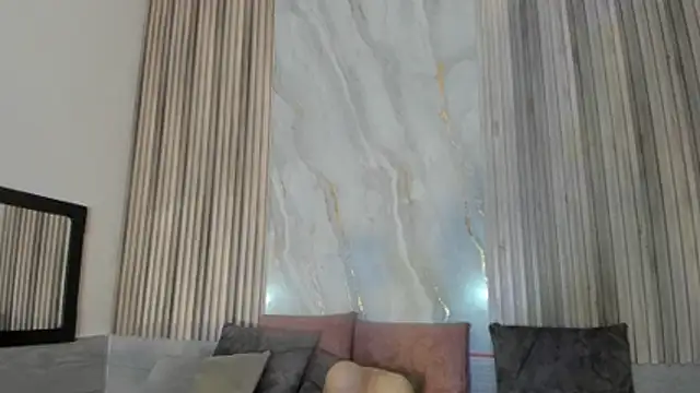 BriannaChelsea webcam