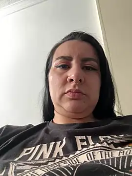 Webcam Model (Abril_Luv)  is live.Free join now!