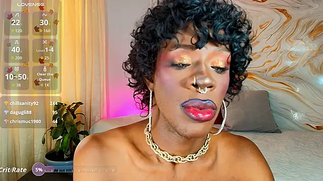 EbonyHansNight webcam