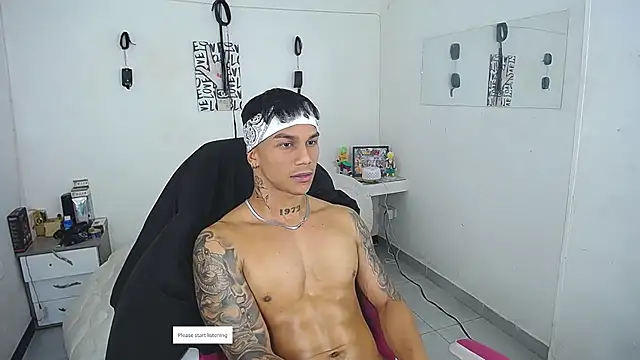 Leonard_Price webcam