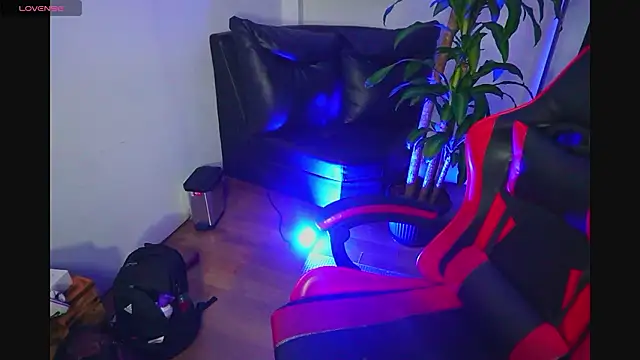 _sharlotte777 webcam