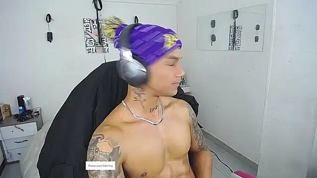 Leonard_Price webcam