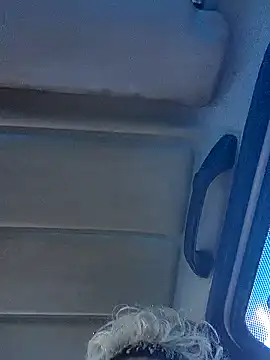 Webcam Model (ExclusiveLeexx)  is live.Free join now!