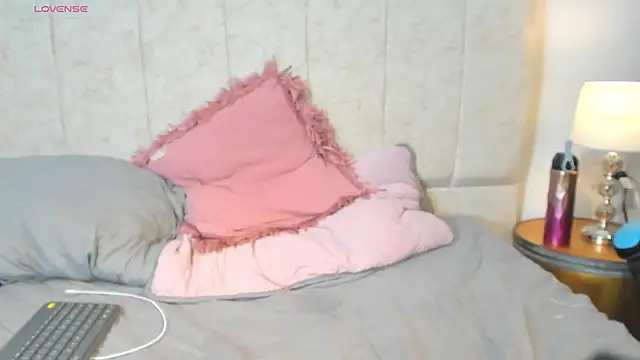 _maria_foxx_ - _maria_foxx_'s free webcam - UK Sex Cams