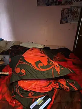 Milfshortcakes webcam