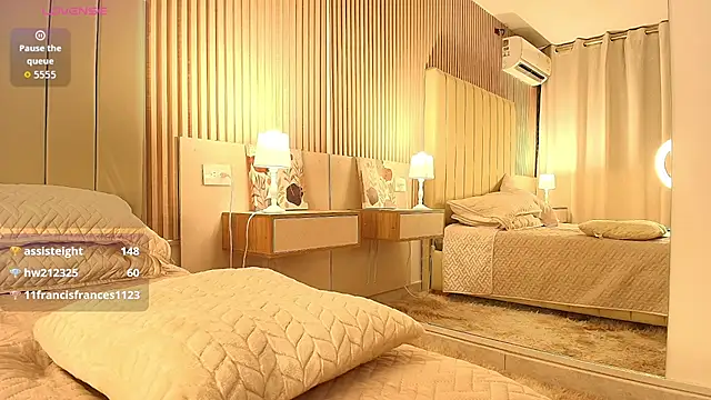 alessia_moon1 webcam