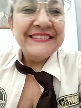 julieta_21- - JULIETA_21-'s free webcam - UK Sex Cams