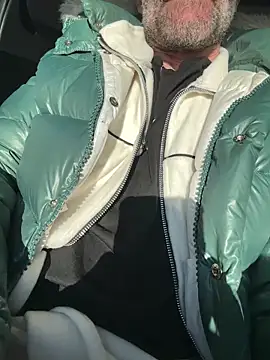 trombaio - Trombaio's free webcam - UK Sex Cams