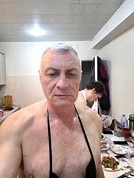 _lady_red_ - _lady_red_'s free webcam