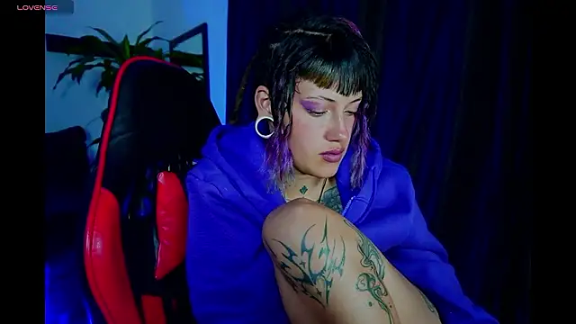 _sharlotte777 webcam