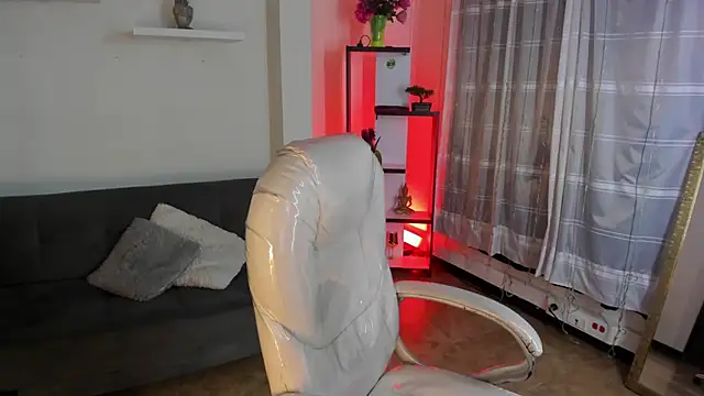 nathaly_ds - Nathaly_ds's free webcam - UK Sex Cams