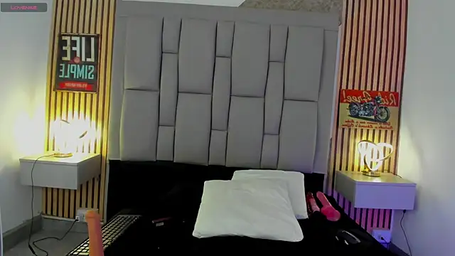 karlarusso - Karlarusso's free webcam