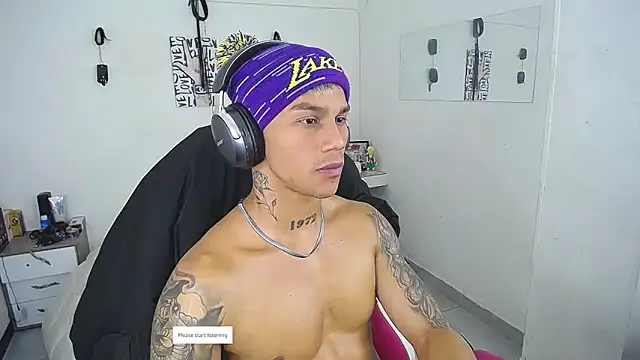 Leonard_Price webcam