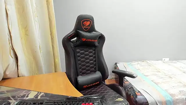 iliaskrislove webcam