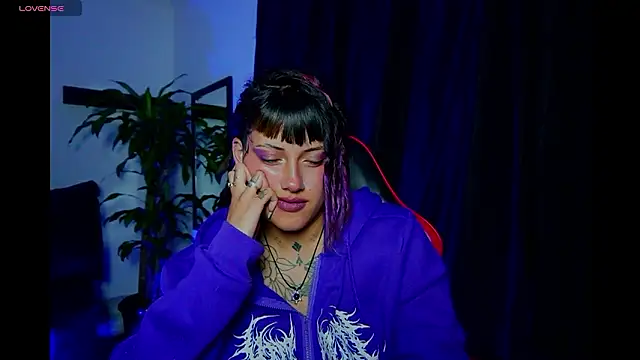 _sharlotte777 webcam