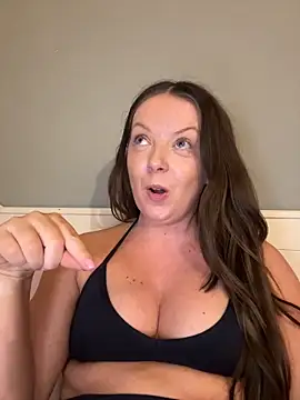 Webcam Model (Nova-Vixen)  is live.Free join now!