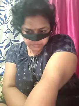 Deborbhavi222 webcam