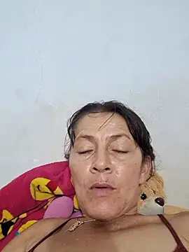 Dirty-Mature-XXX webcam