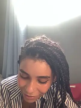 lillith_bloom (F young) - Squirt 🧡