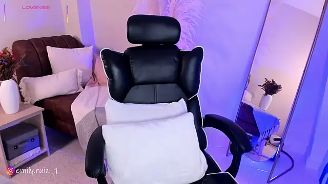 emilyruiz1 webcam