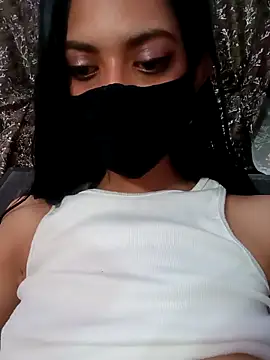 priyasexy1100 webcam