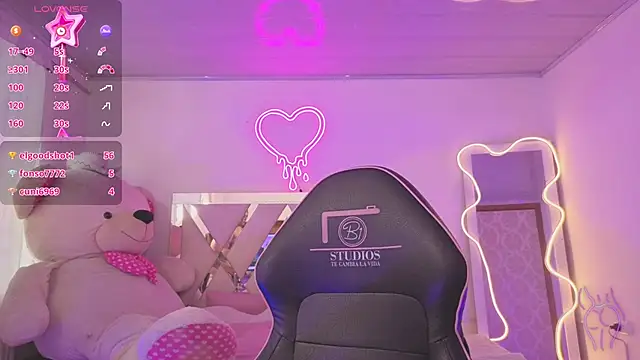 sabriina_tay - SABRIINA_TAY's free webcam - UK Sex Cams