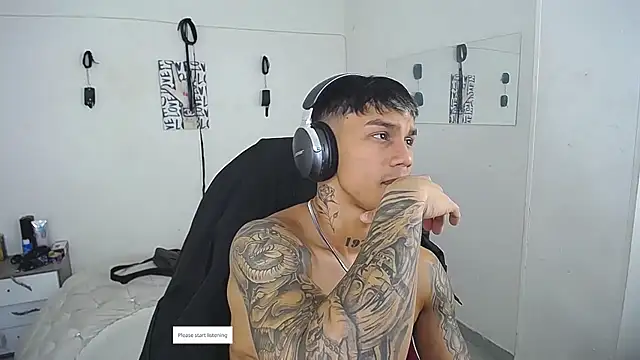 Leonard_Price webcam