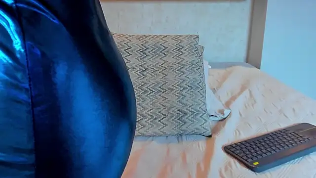 Emilly_Beaumont webcam